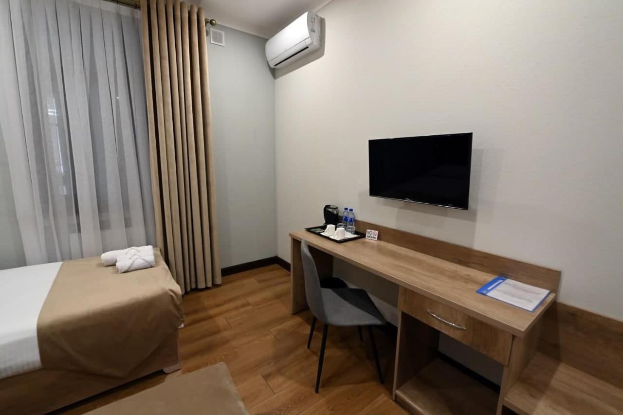 Hotel Atlas Elite Ташкент Экстерьер фото